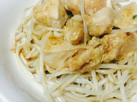 暑い日に食べたい！鶏胸肉のさっぱり冷やしうどん♪